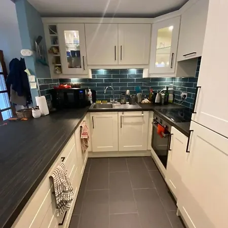 Charming 3 Bedroom In With A Garden Dublin